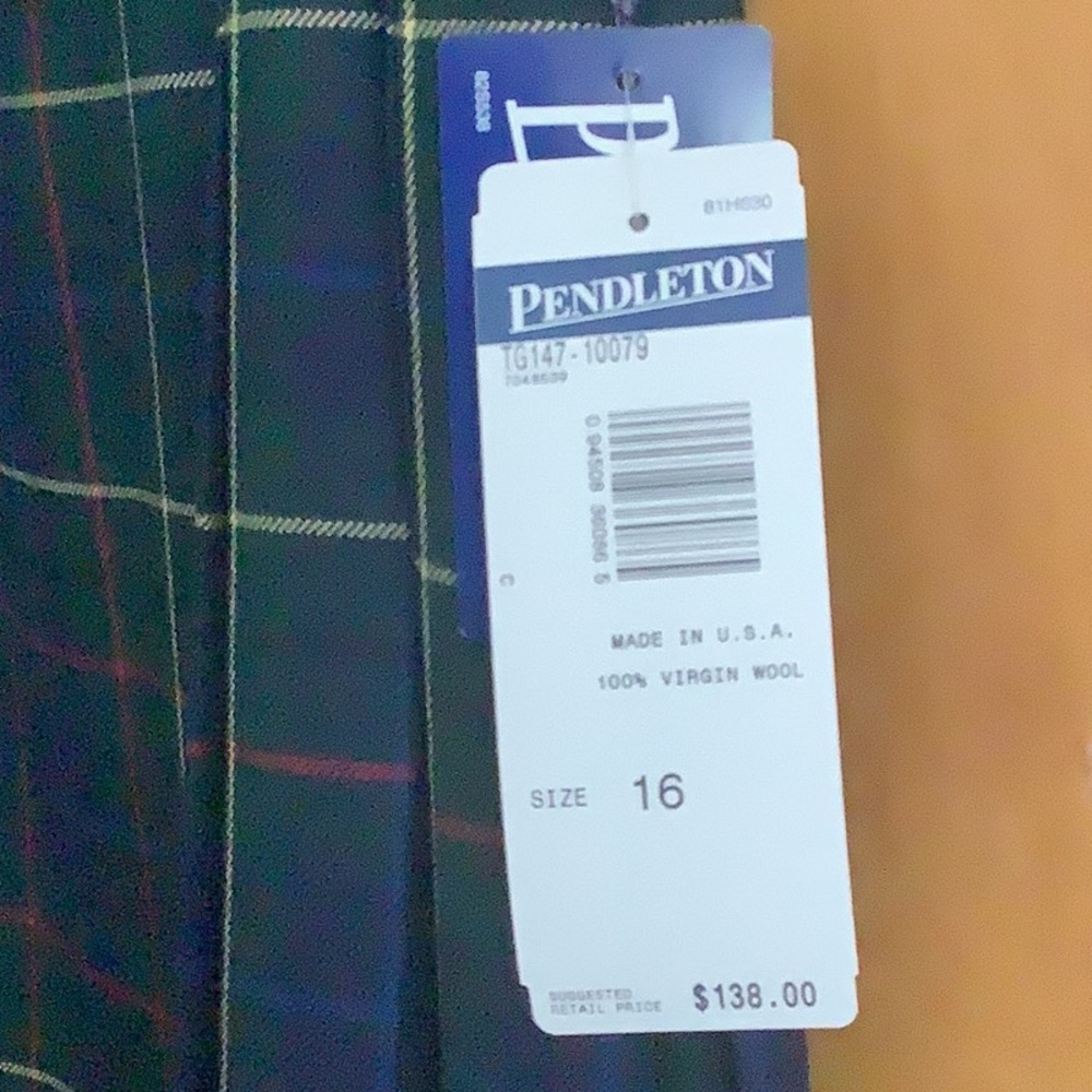 New pendleton tartan pleated skirt - Picture 3 of 4
